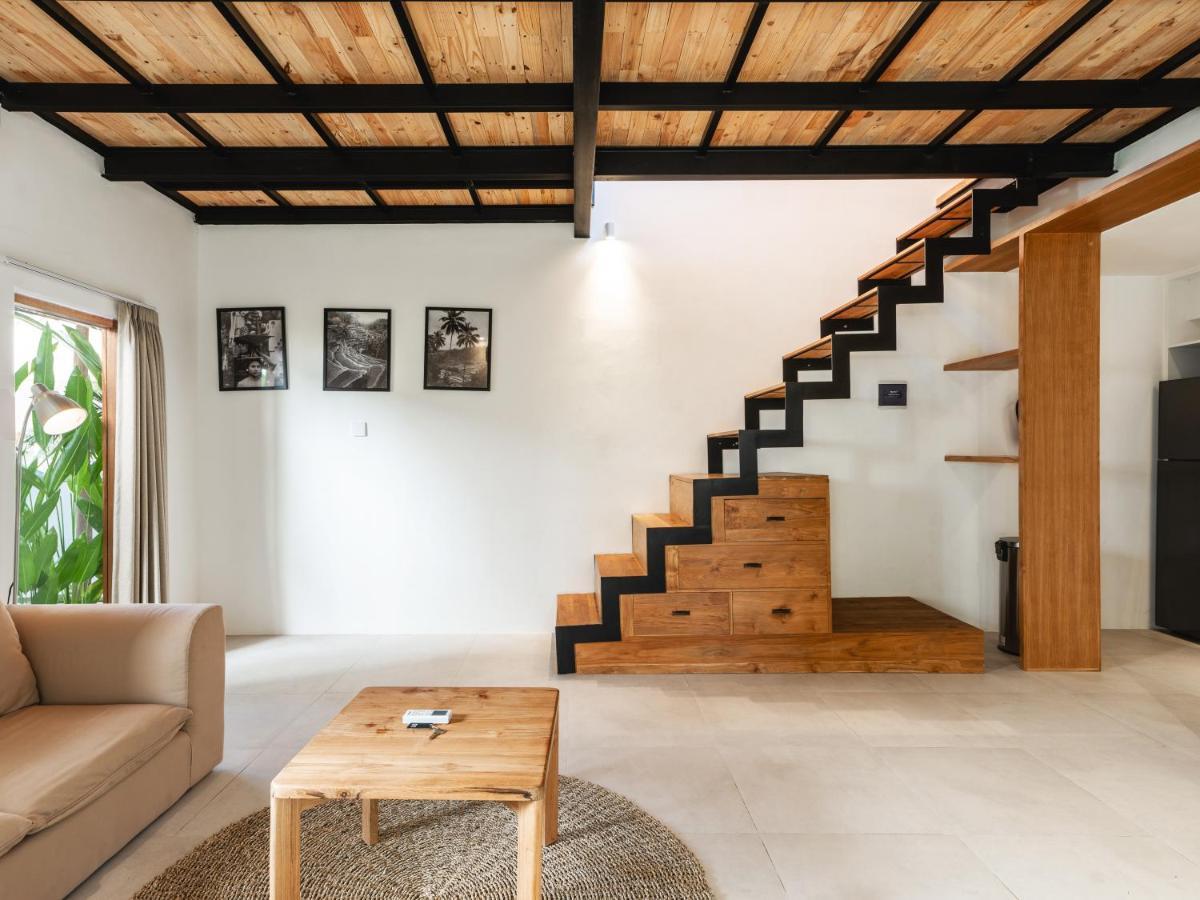 Berawa Village Managed By Cpm Bali Canggu  Exterior photo